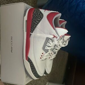 Jordan 3 Retro Fire Red Size 7Y